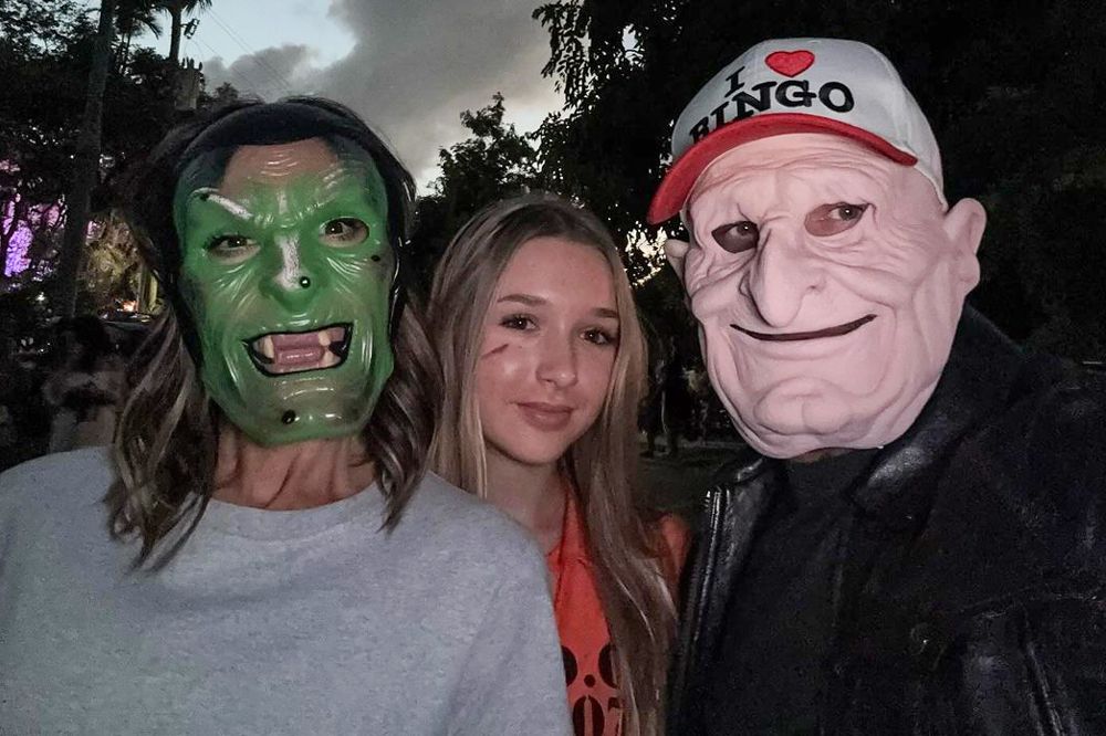 victoria beckham costume